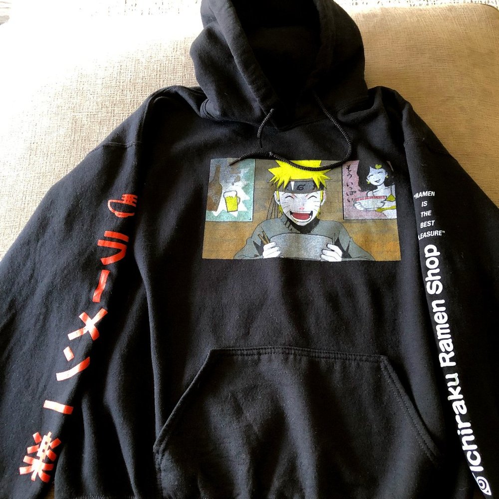 NARUTO SHIPPUDEN ICHIRAKU RAMEN PULLOVER HOODIE - BLACK - SIZE M